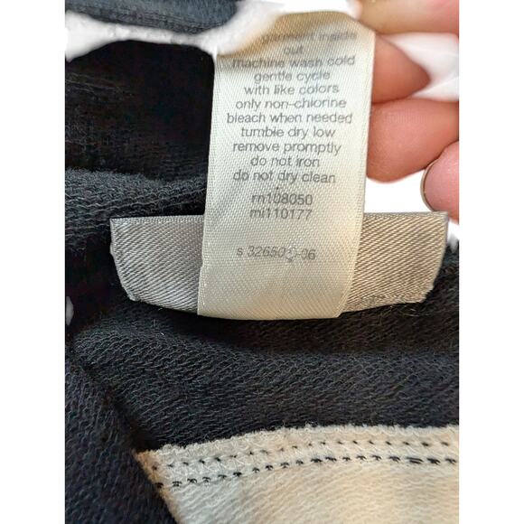 Women's V Sport by Venezia Hoodie Jacket Black White Gold Trim Nautical Sz 28/26 - Picture 5 of 7